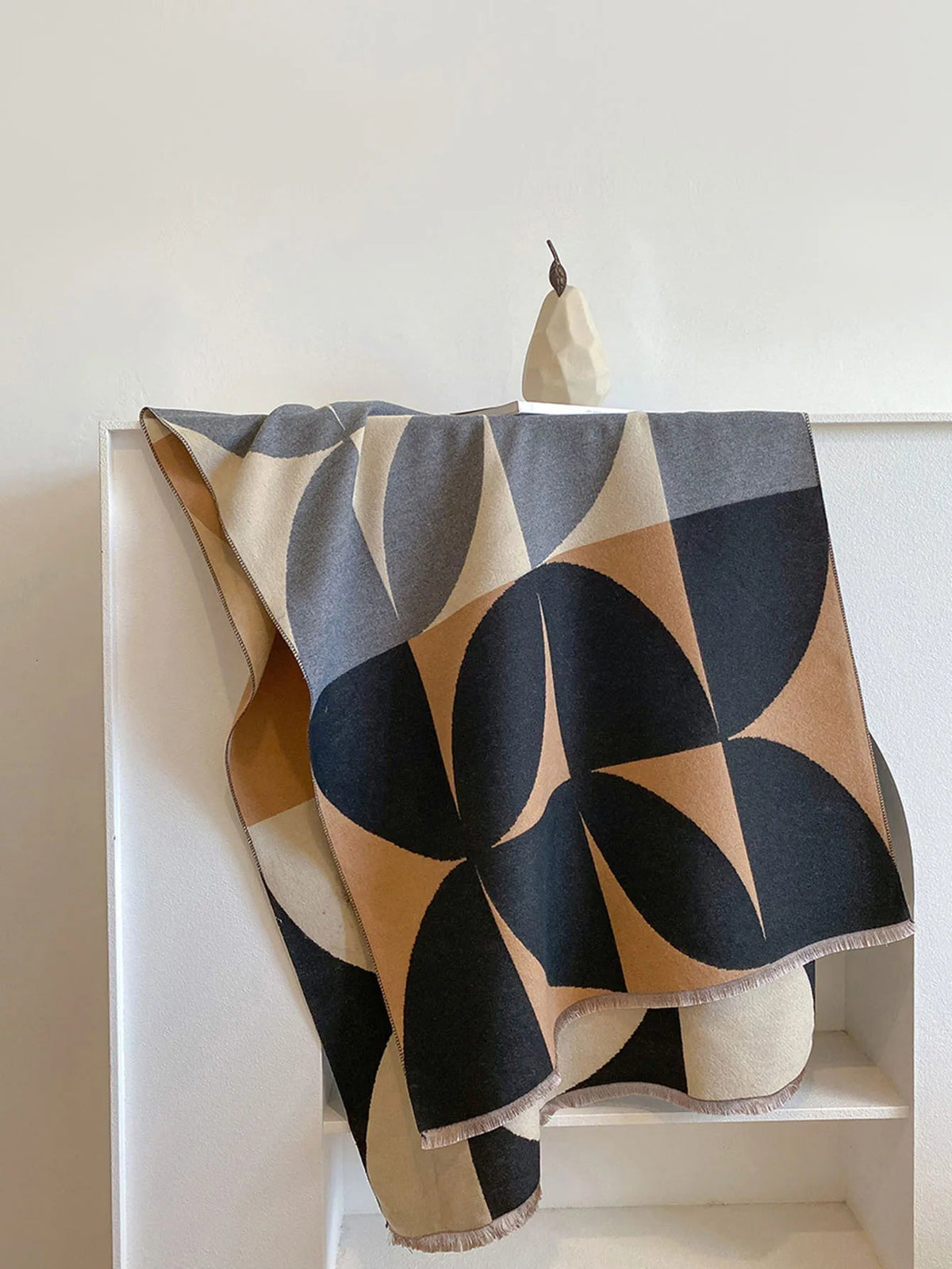 Geometric long rectangular scarf with fringes