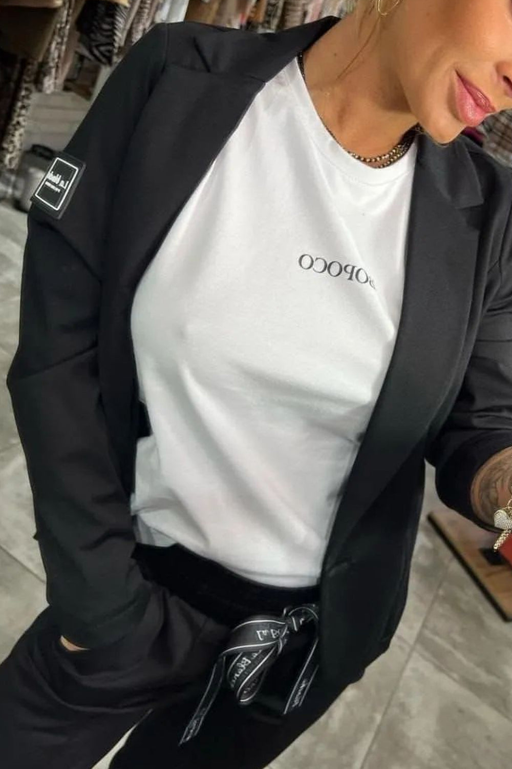 Long-Sleeve One-Button Set