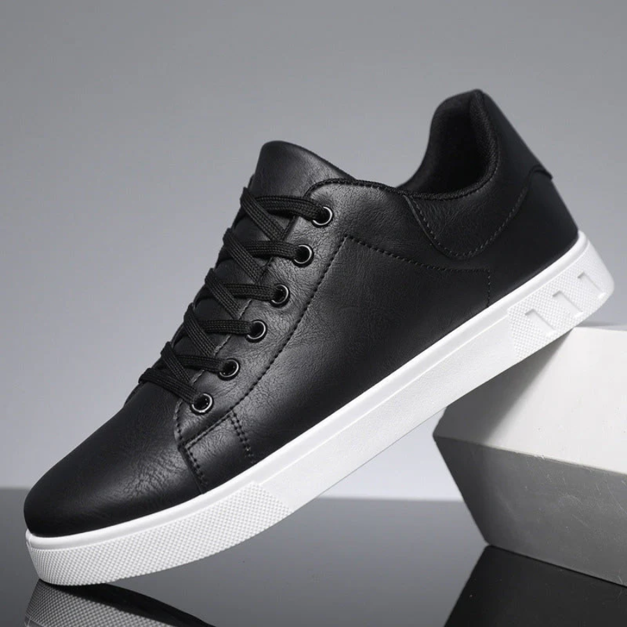 Stitched padded round-toe thick-soled flat sneakers