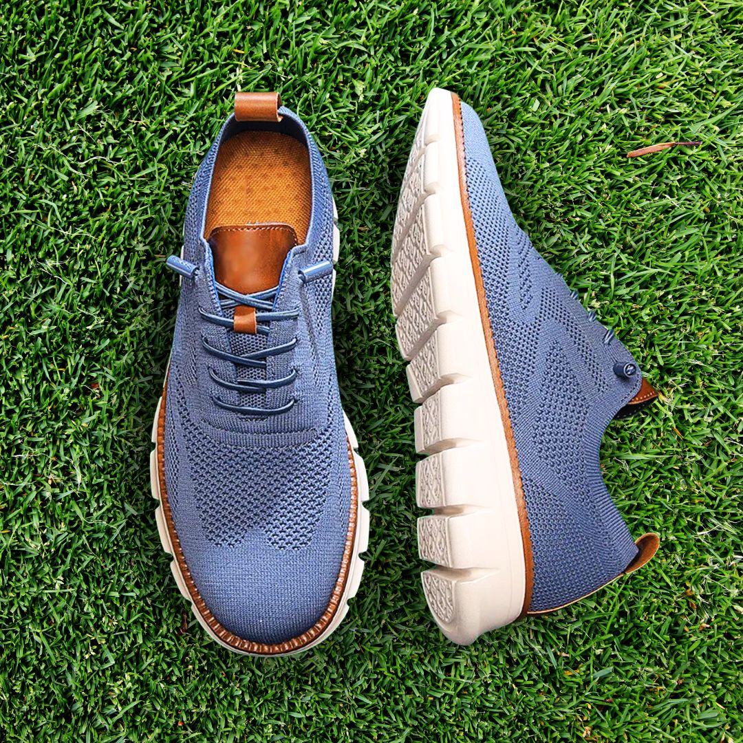 Textured low-top sneakers with panels and lacing
