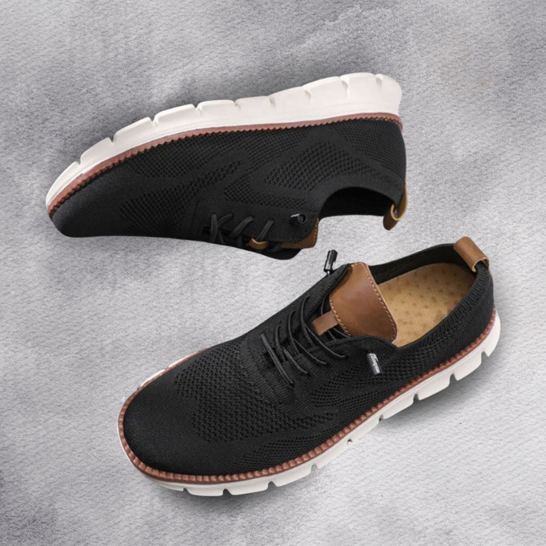 Textured low-top sneakers with panels and lacing