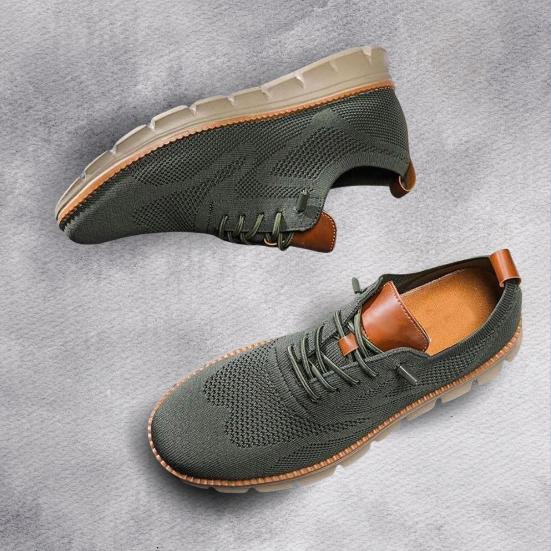 Textured low-top sneakers with panels and lacing