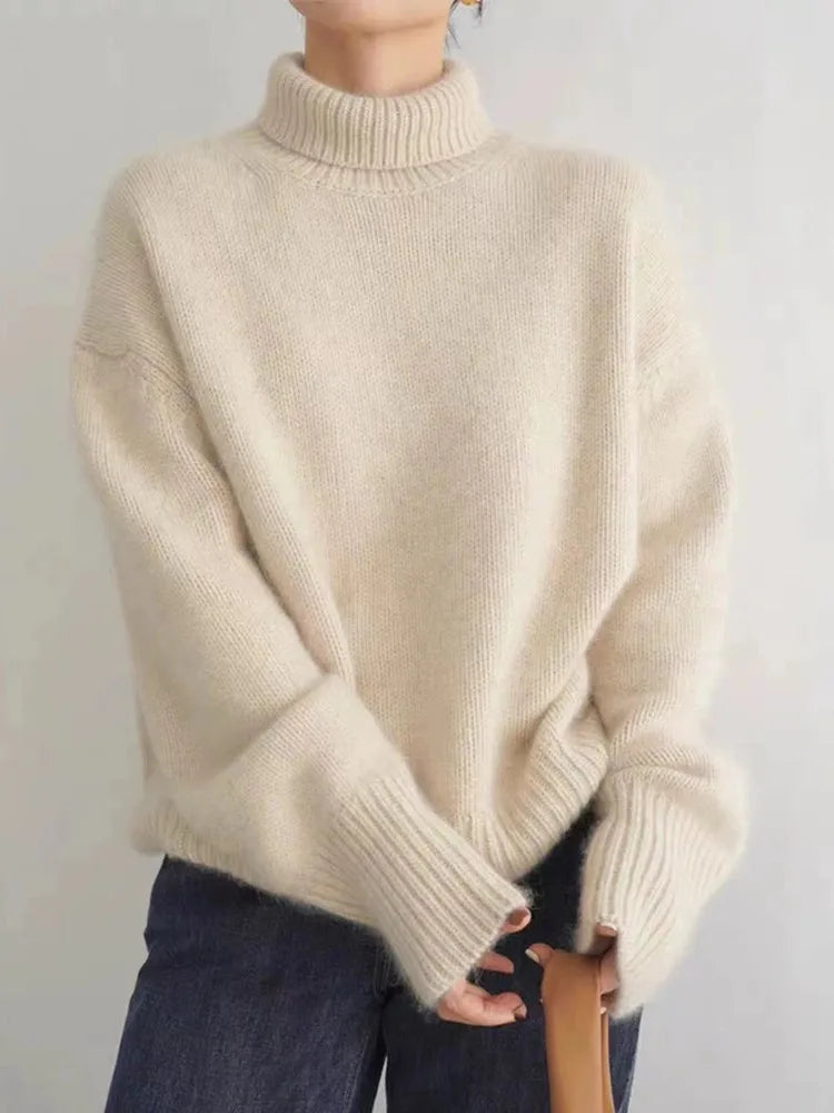 Sweter Damski Oversize z Golfem i Bufiastymi Rękawami