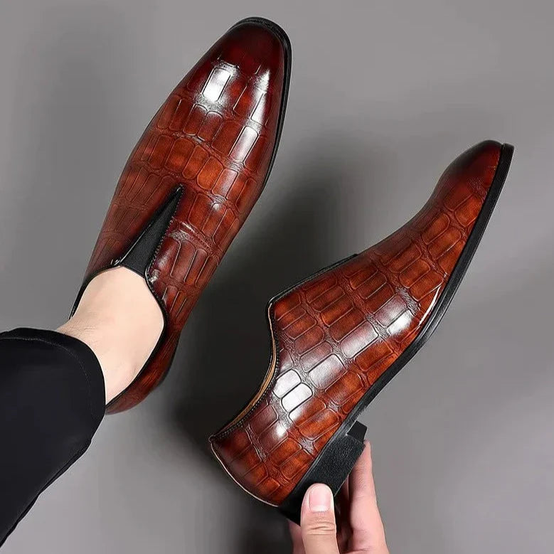 Shiny crocodile-pattern loafers