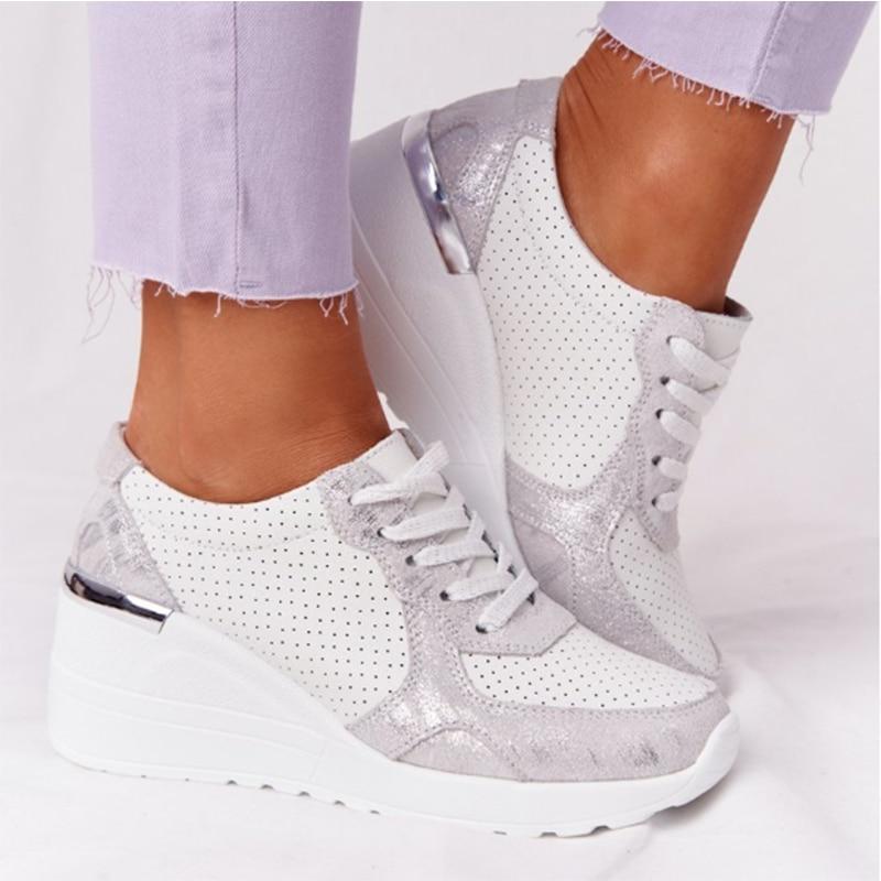 Lace-Up Low-Top Shoes