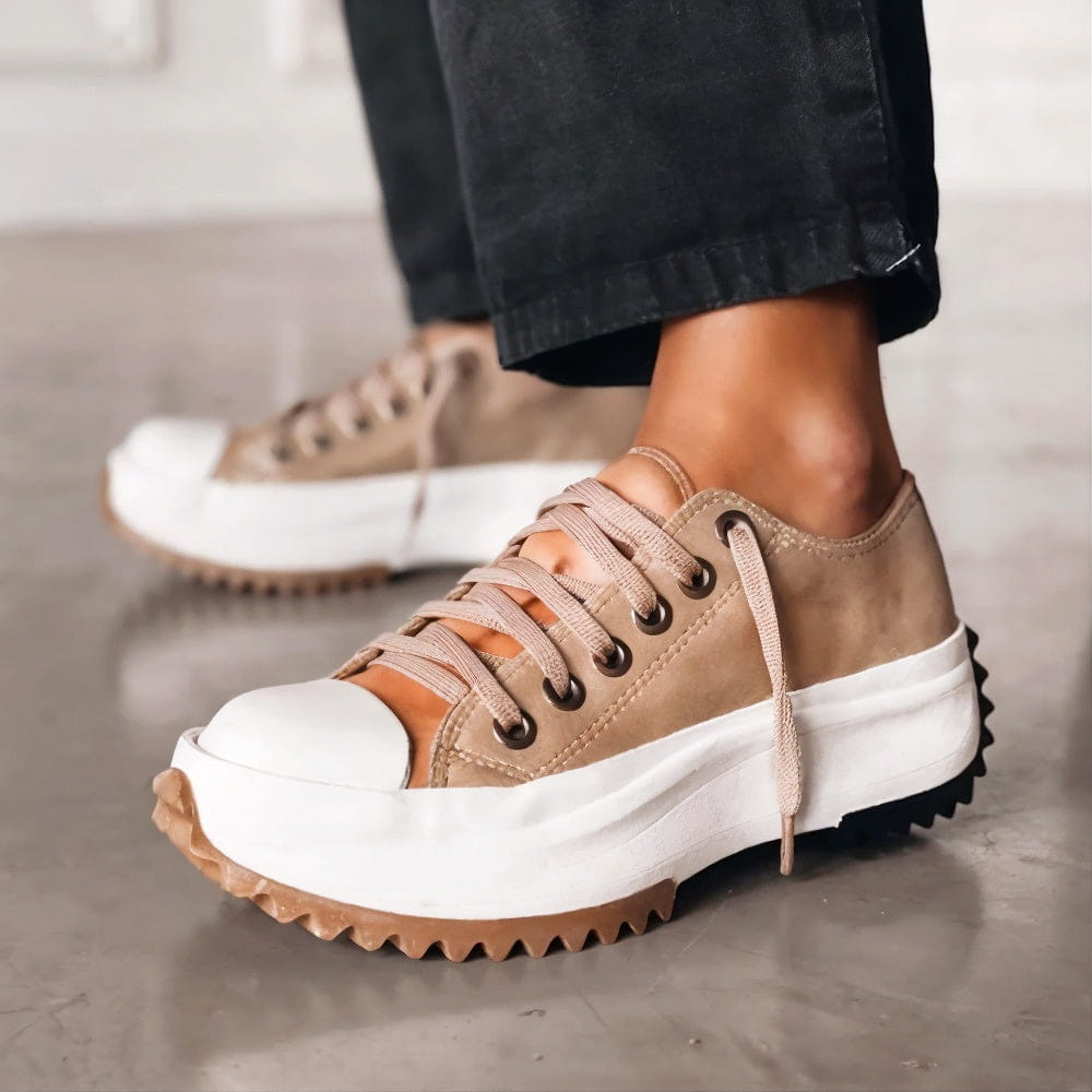 Chunky flatform low-top sneakers
