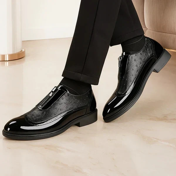 Perforated Panelled Round-Toe Brogue Shoes