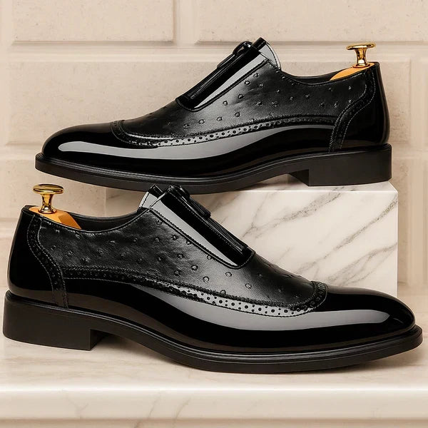 Perforated Panelled Round-Toe Brogue Shoes