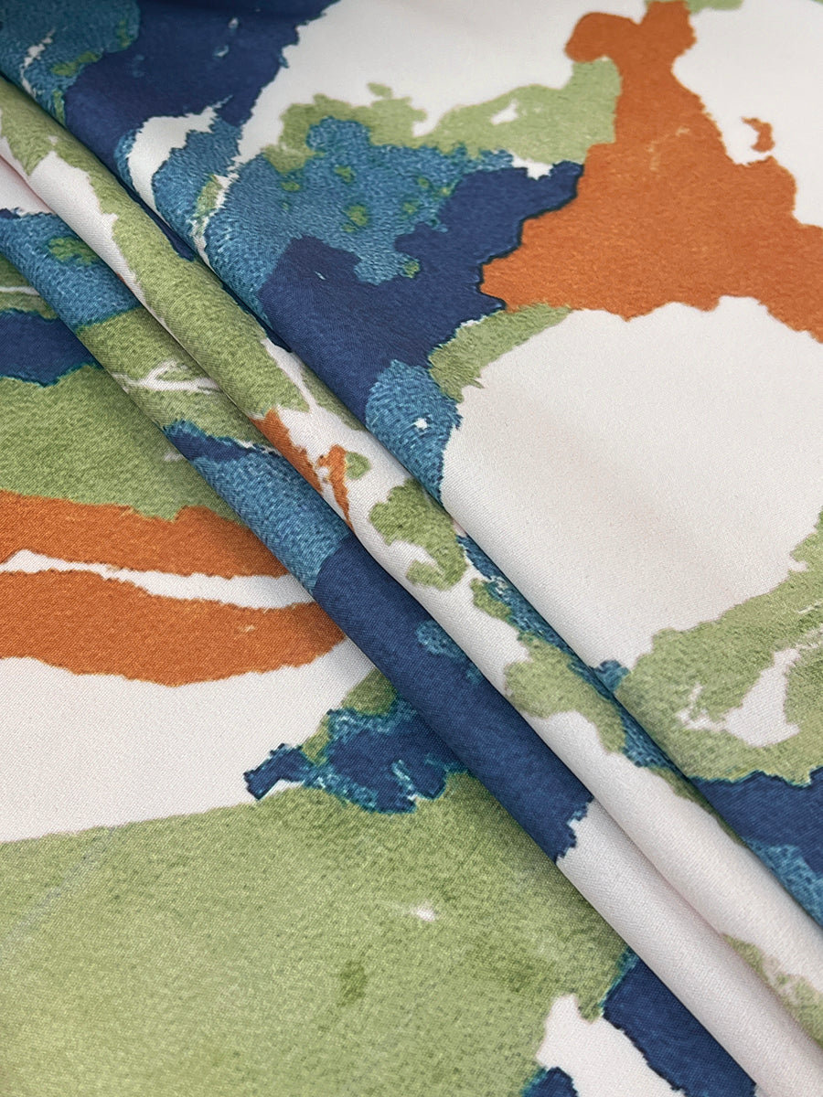 Abstract T-shirt with a watercolor pattern and a back closure