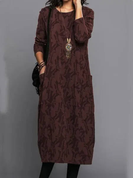 Loose long patterned dress with pockets