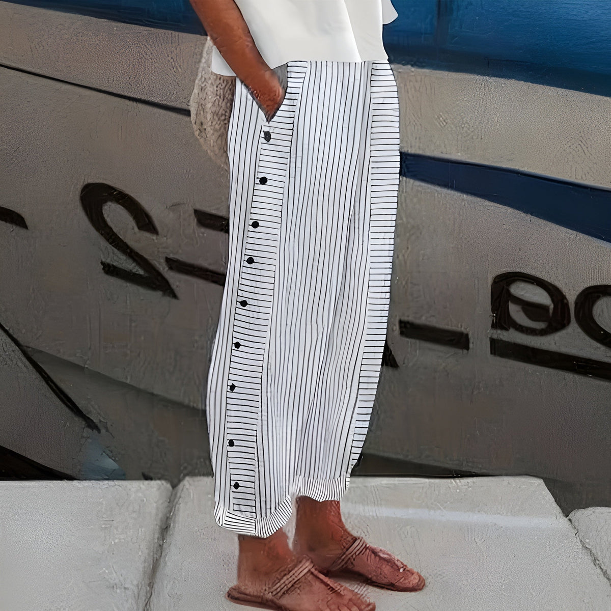 Striped Pants with Pockets and Buttons