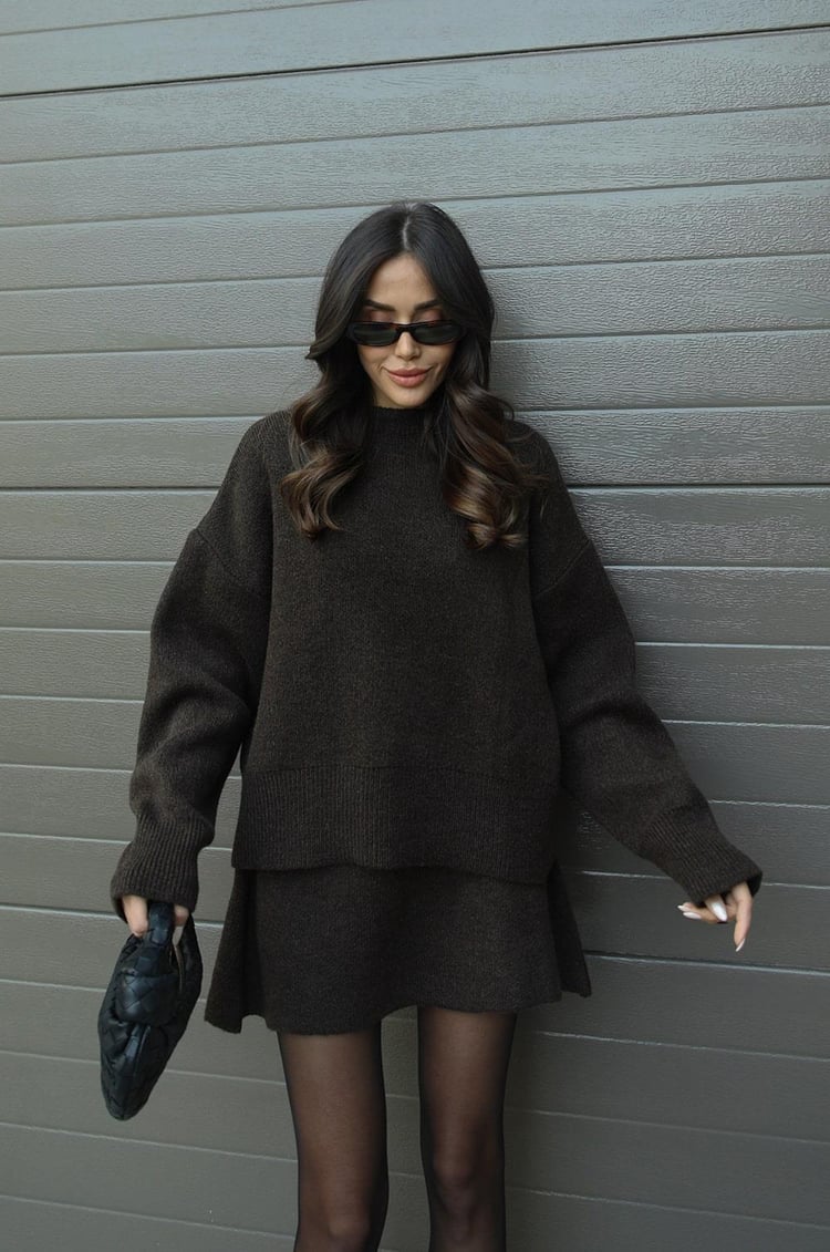 Sweter Oversize i Spódnica Mini Zestaw dla Kobiet