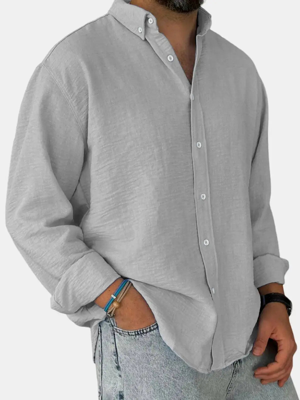 Textured rounded-fit collared shirt with button fastening and cuffs