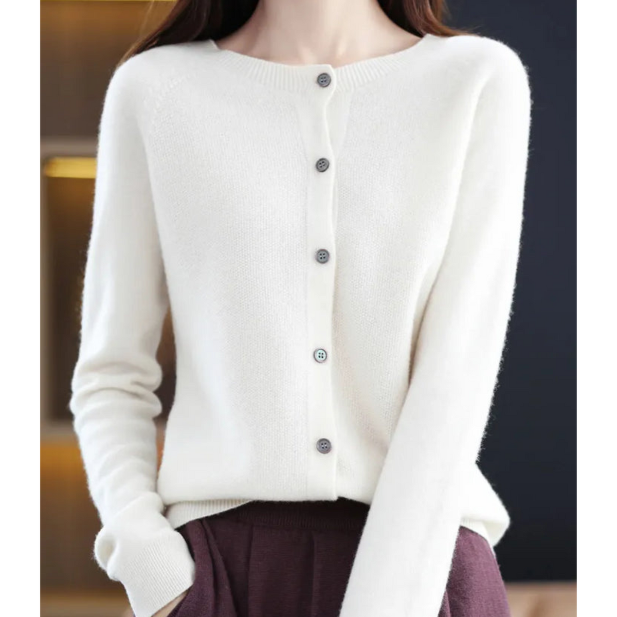 Rounded Cardigan with Buttons and Ribbed Sleeves