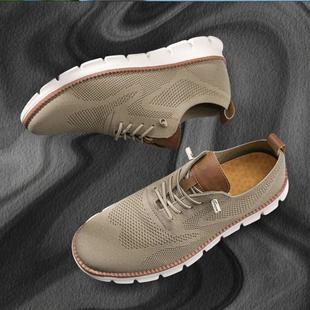 Textured low-top sneakers with panels and lacing