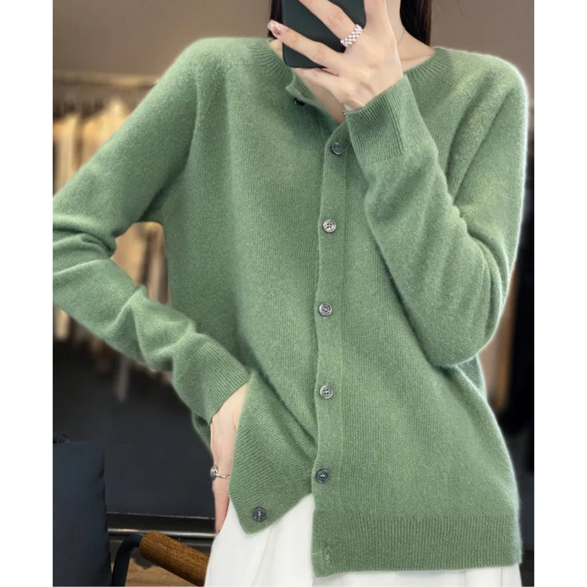 Rounded Cardigan with Buttons and Ribbed Sleeves