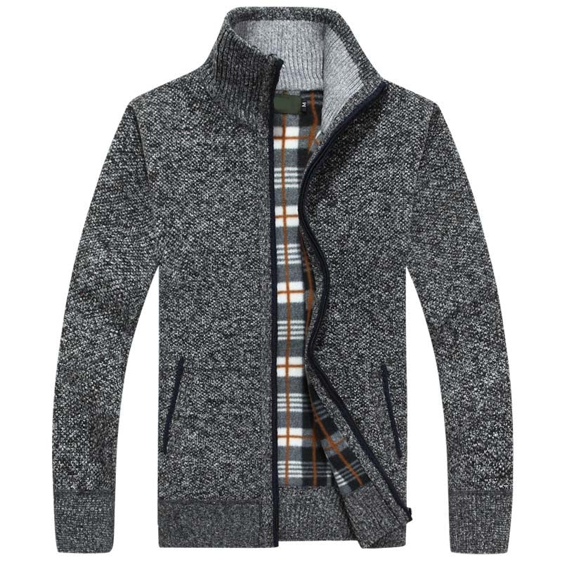 Textured collared zip-up jacket with pockets and a ribbed finish