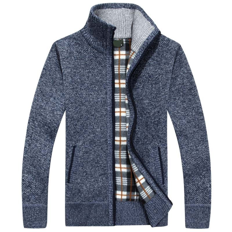 Textured collared zip-up jacket with pockets and a ribbed finish