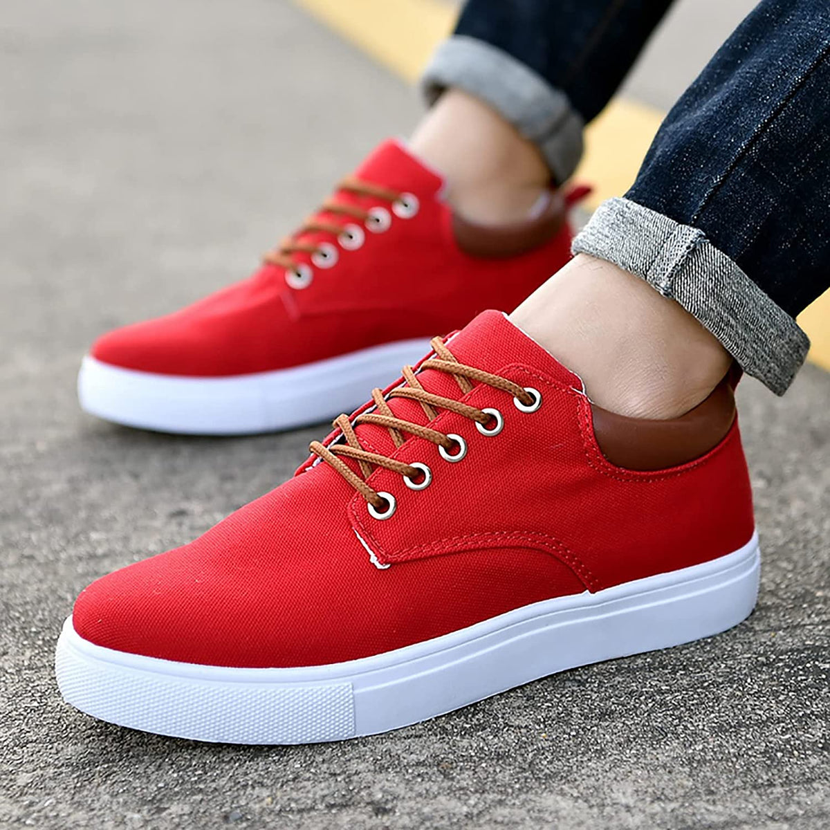 Sznurowane Sneakersy Męskie na Białej Podeszwie