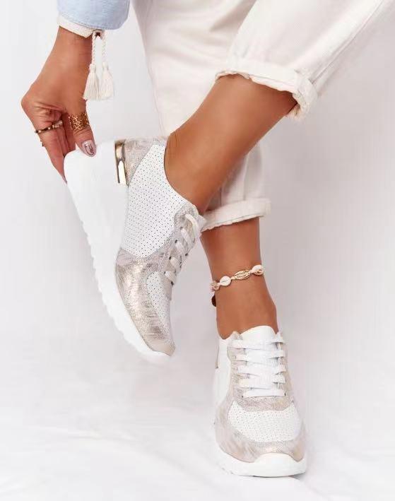 Lace-Up Low-Top Shoes