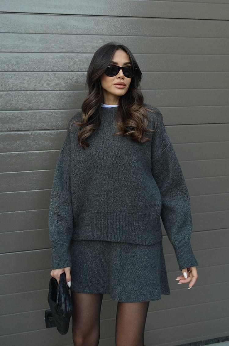 Sweter Oversize i Spódnica Mini Zestaw dla Kobiet