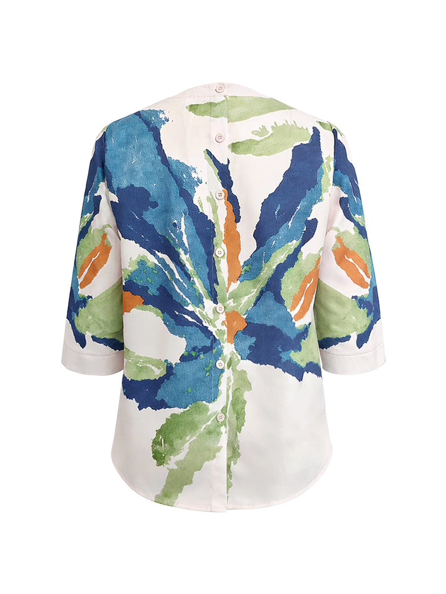 Abstract T-shirt with a watercolor pattern and a back closure