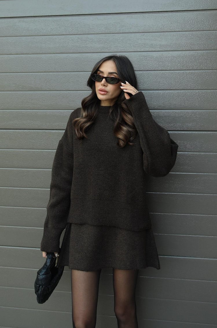 Sweter Oversize i Spódnica Mini Zestaw dla Kobiet