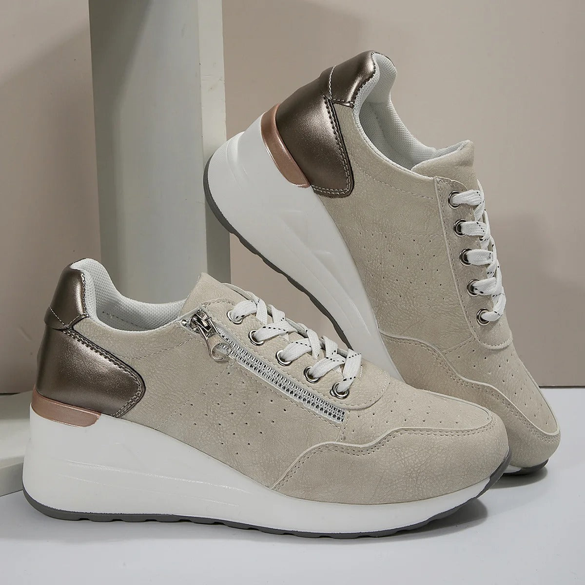 Damskie Ortopedyczne Sneakersy na Koturnie z Zamkiem i Sznurowaniem